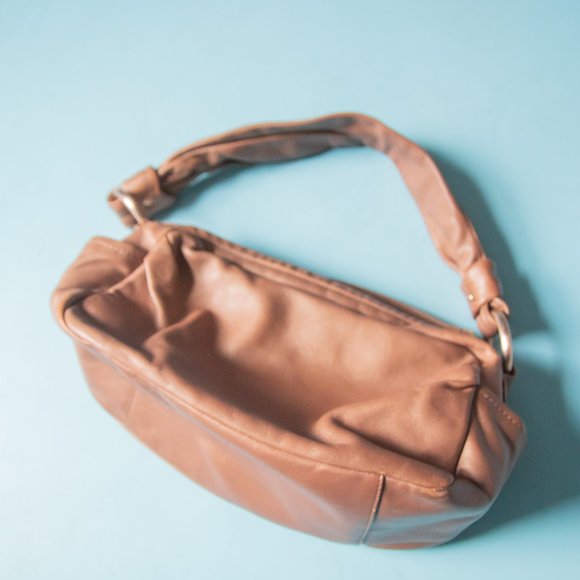 Coach Tan Leather Shoulder Bag - Picture 3 of 12